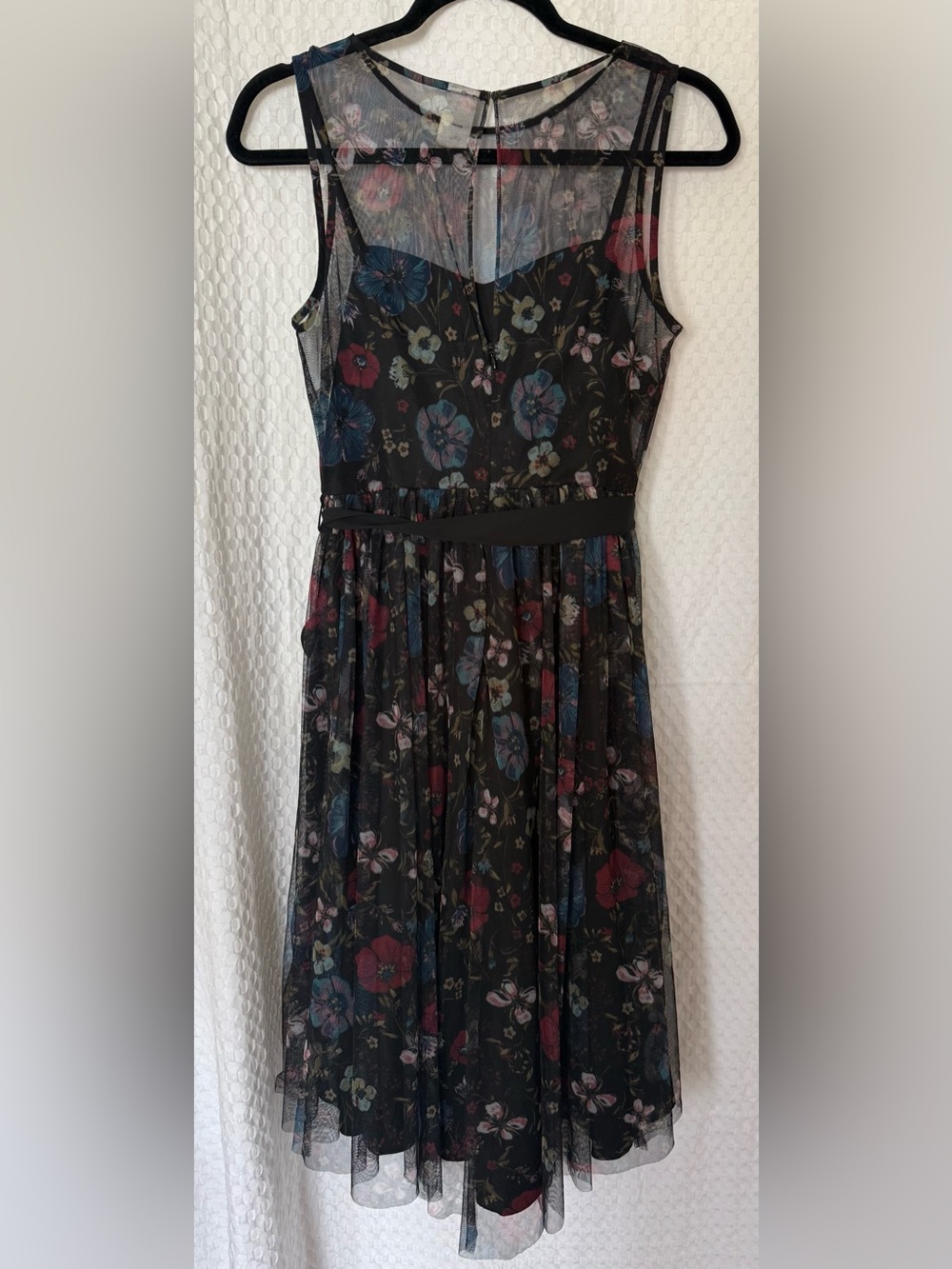 LC Lauren Conrad Disney Floral Mesh Dress Fit Flare Midi Sheer Overlay 4 - Picture 4 of 7